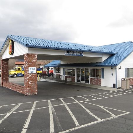 Super 8 By Wyndham Susanville Exterior photo